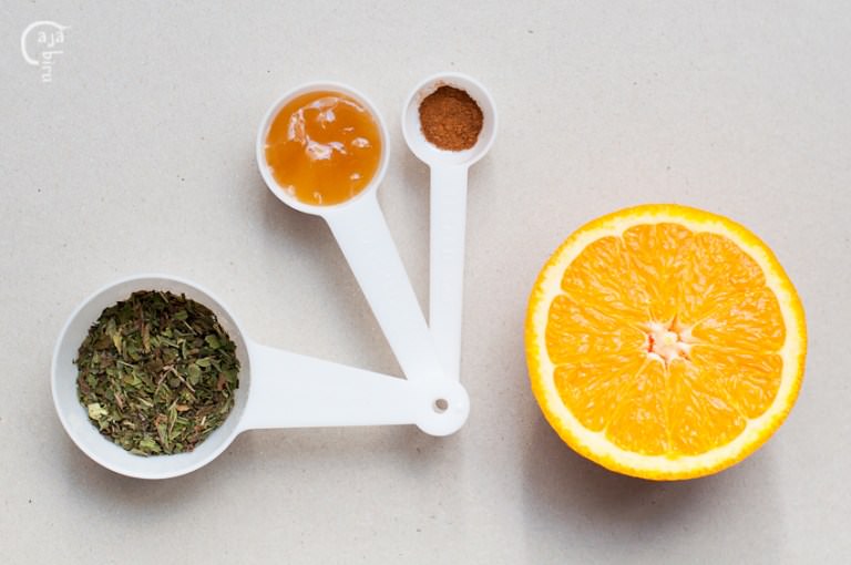 infusión de menta y naranja